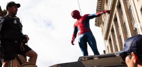Spider-Man: Brand New Day : le nouveau costume de Tom Holland se dévoile