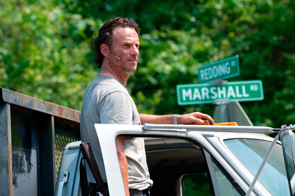 S6E01 Comme Si C